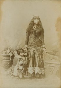 Charles Eisenmann (American, 1855–1927), Untitled [Inscribed verso: “Yan-a-Wah-Wah, Indian Princess and Child Rescued from one of the South Sea Islands by a Sailor”], ca. 1885. Albumen print (cabinet card), 6 ½ x 4 ¼ inches. Circus Collection, Harry Ransom Center