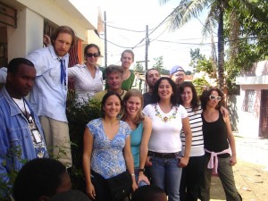 Students from the 2008 practicum course