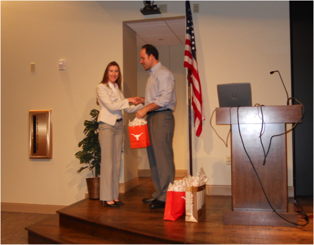 E. Carolina Apesoa-Varano