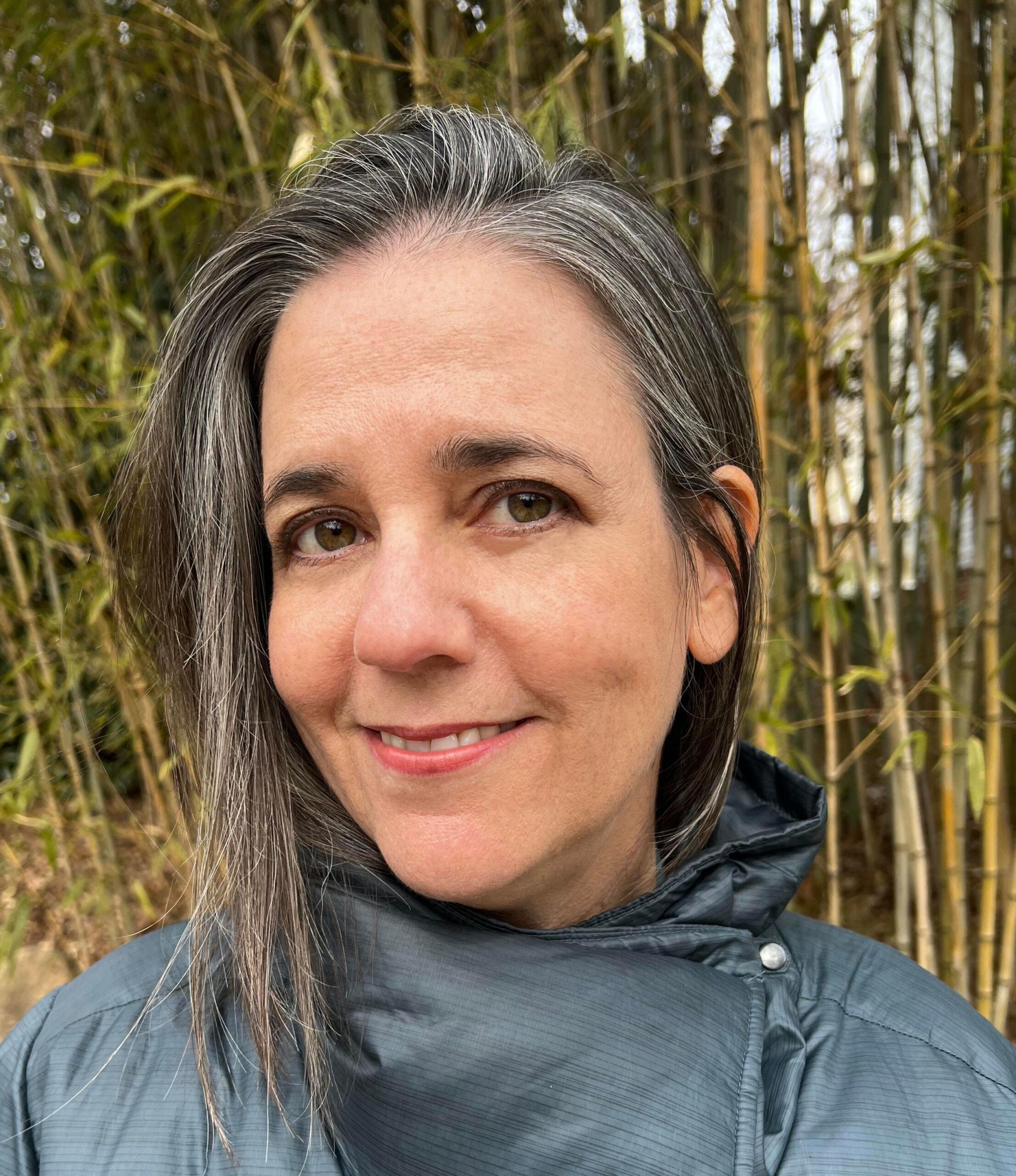 Photo portrait of Esther Gabara