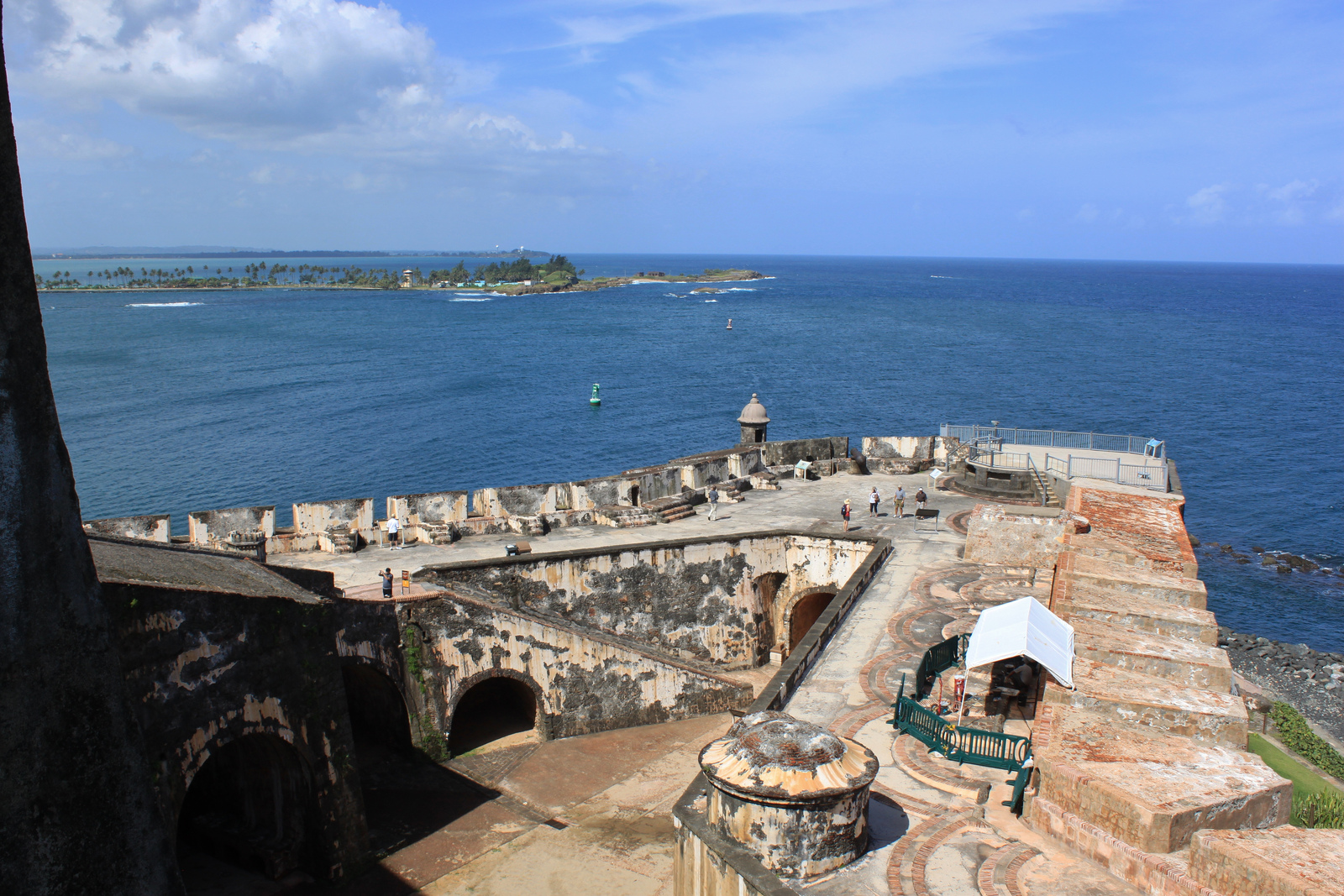 10707786846_119f7a1c83_h