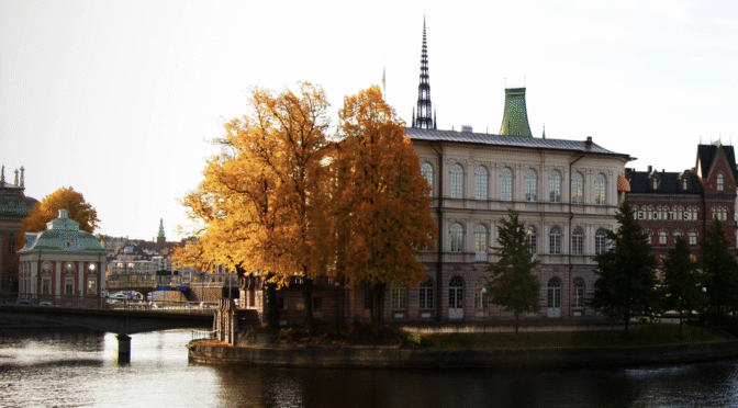 Assessing Democracy, Migrant Participation, and Voting Patterns