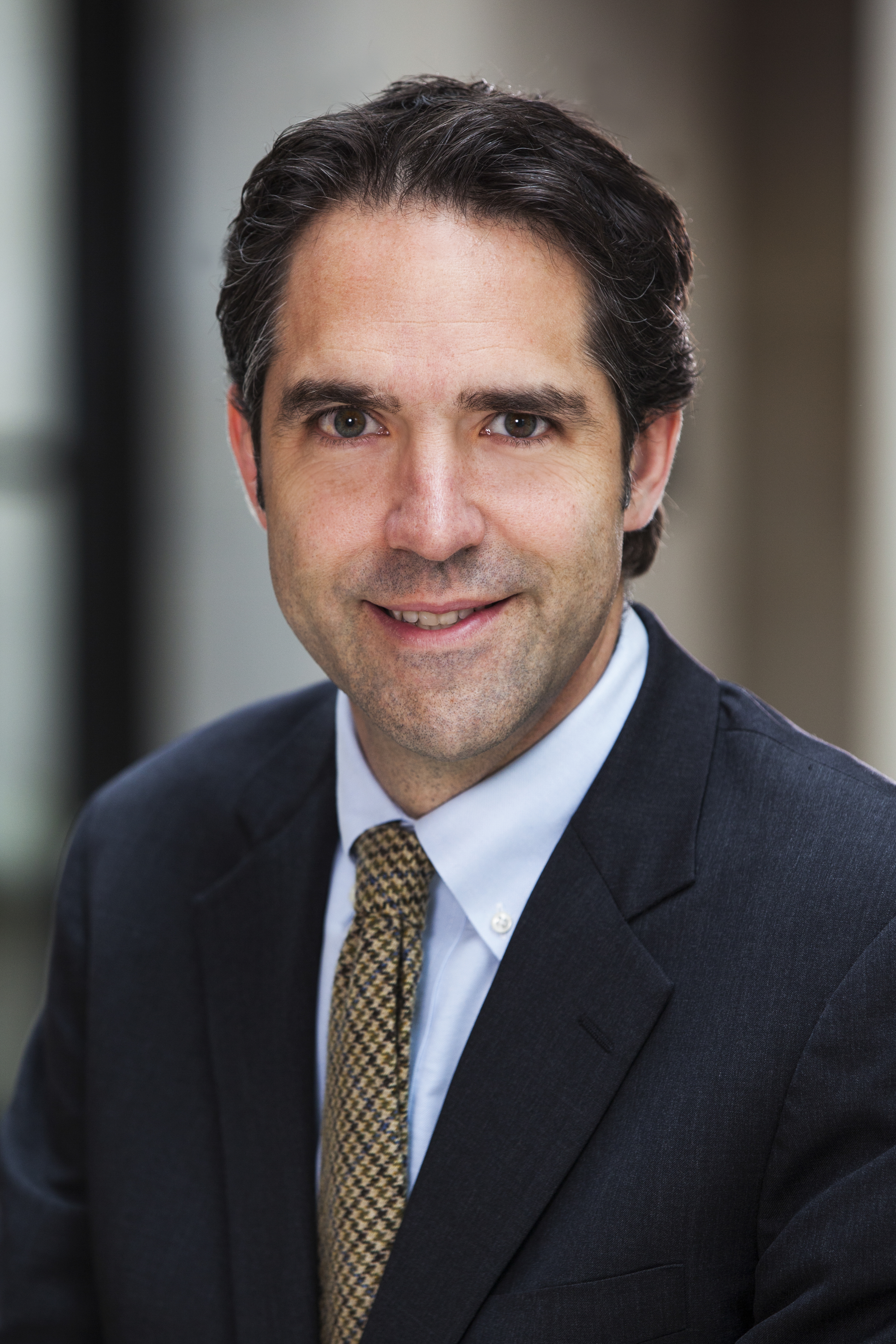 Robert Chesney headshot