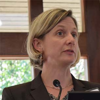 Sheila Olmstead headshot