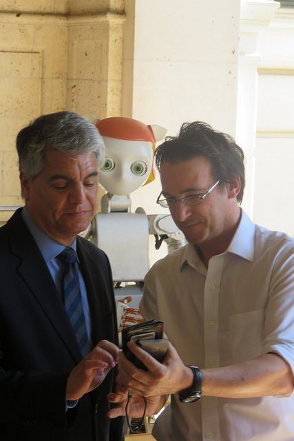 greg-teleoperating-dreamer