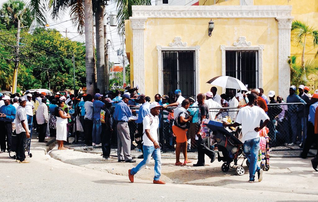 Haitians and Dominicans of Haitian descent at Haitian embassy, Santo Domingo, D.R., June 2015. Photo: José Rubio-Zepeda.