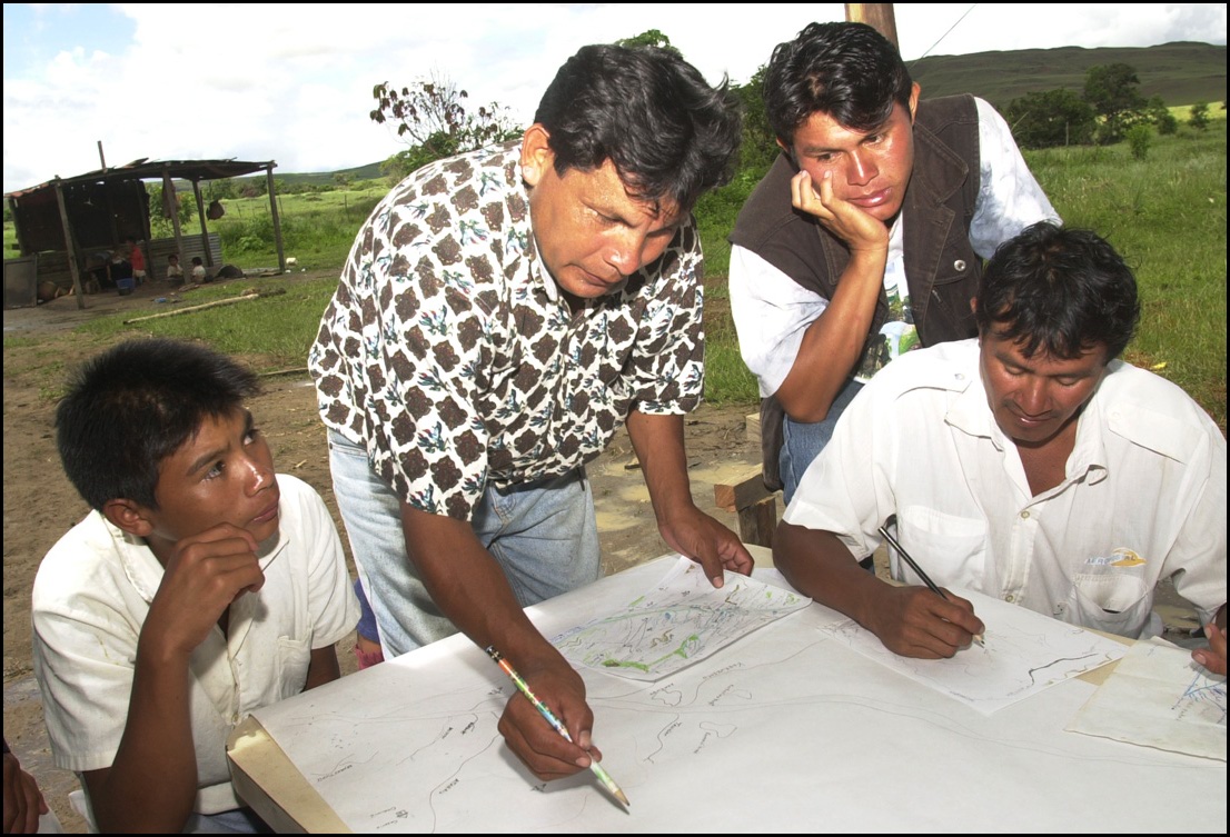 Participatory mapping in Vista Alegre, Pemon territory, Gran Sabana, Venezuela.