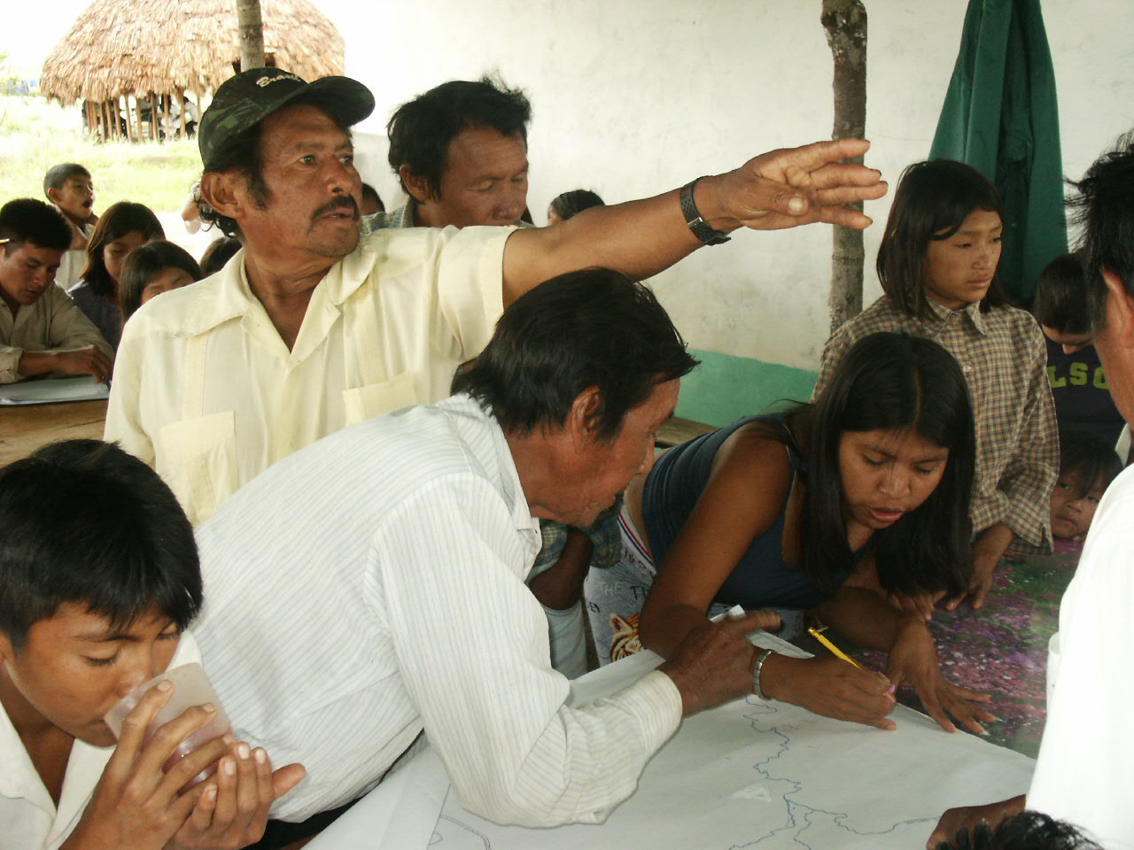 Participatory mapping in Vista Alegre, Pemon territory, Gran Sabana, Venezuela.