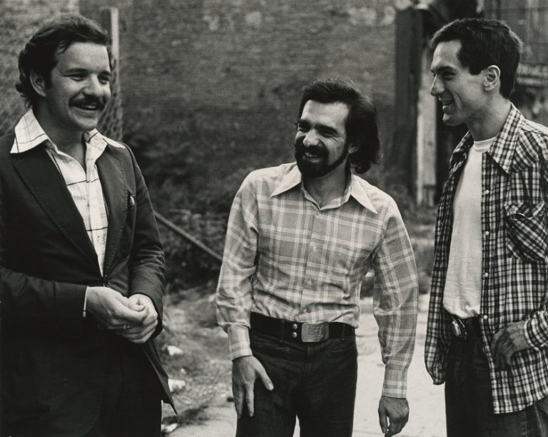Production still of Paul Schrader, Martin Scorsese, and Robert De Niro on the set of "Taxi Driver" (1976).