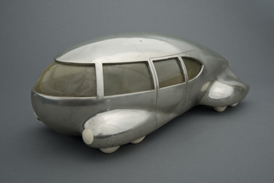 Norman Bel Geddes, Motor Car No. 9 (without tail fin), ca. 1933. Image courtesy of the Edith Lutyens and Norman Bel Geddes Foundation.