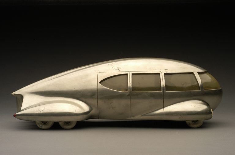 Norman Bel Geddes, "Motor Car No. 9 (without tail fin)," ca. 1933.