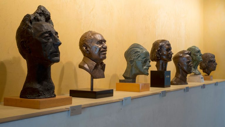 A bronze bust of Gabriel García Márquez alongside the busts of other writers in the entry alcove at the Ransom Center. Photo by Pete Smith.