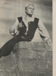 Laurence Olivier in "Hamlet" (1949)