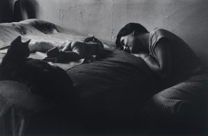 Elliott Erwitt (American, b. France 1928), New York, New York, 1953. Gelatin silver print, 26.5 x 40.6 cm (image). Harry Ransom Center Collection © Elliott Erwitt/Magnum Photos