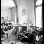 Pablo Picasso at the lunch table in his home La Californie in Cannes. Gelatin silver negative. April 19th, 1957. © David Douglas Duncan.