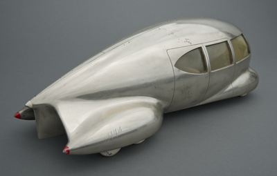Norman Bel Geddes, Motor Car No. 9 (without tail fin), ca. 1933. Image courtesy of the Edith Lutyens and Norman Bel Geddes Foundation.