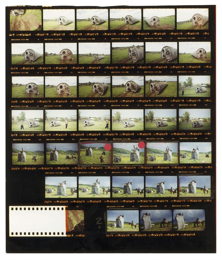 Jonas Bendiksen. RUSSIA. Altai Territory. 2000. Contact sheet. © Jonas Bendiksen/Magnum Photos.