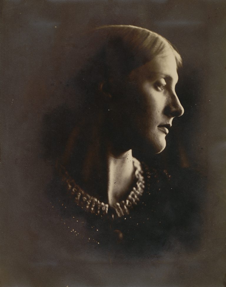 Julia Margaret Camerson. "Julia Stephen."