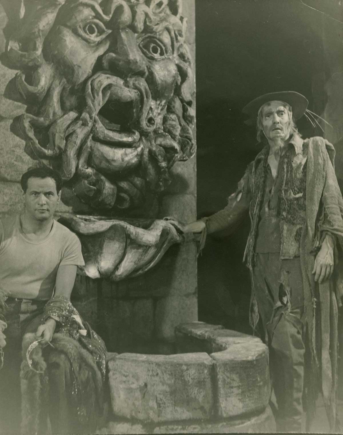 Eli Wallach in the original Broadway production of Tennessee Williams' Camino Real (1953). Unidentified photographer.