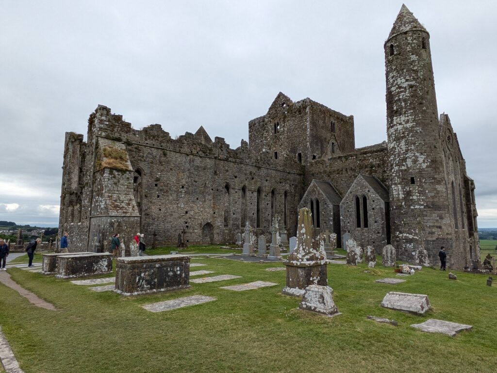 Rock of Cashel (Bob Lawrence)