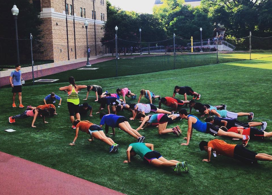 UT Orientation students at a morning workout with RecSports