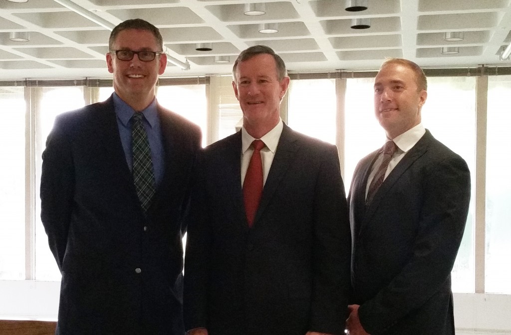 Jeremiah Gunderson and Jeff Moe with UT System Chancellor William McRaven at the School of Social Work Military Social Work Conference