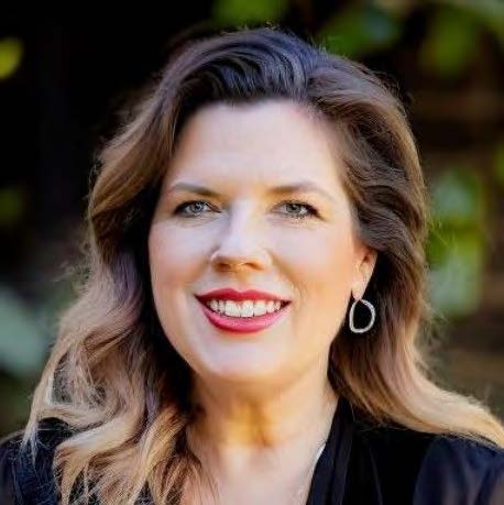 Portrait of Melanie Sage