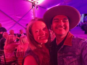 Image of Roxanne Schreoder-Arce and Juan Leyva at the 2023 Texas Medal of the Arts Awards. 